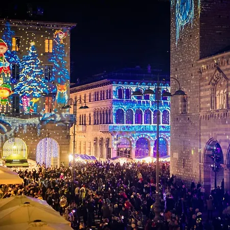 La Finestra Sul Duomo - The House Of Travelers