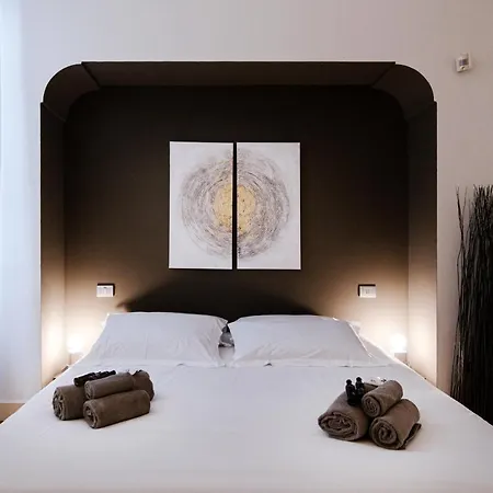 La Finestra Sul Duomo - The House Of Travelers *