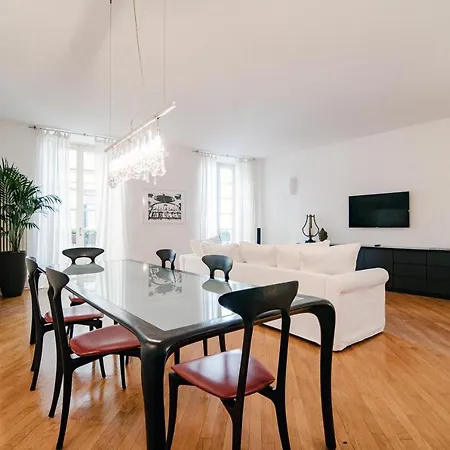 Apartment La Finestra Sul Duomo - The House Of Travelers Como