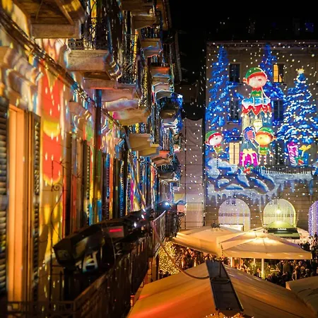 La Finestra Sul Duomo - The House Of Travelers Como