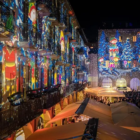 La Finestra Sul Duomo - The House Of Travelers Apartment